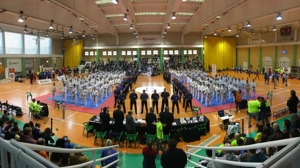 Más de 400 deportistas en el Nacional de kyokushin en Zaragoza