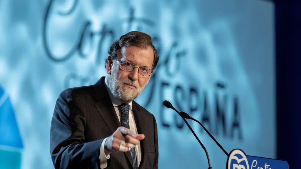 Rajoy durante la clausura de la convención nacional del PP en Sevilla.