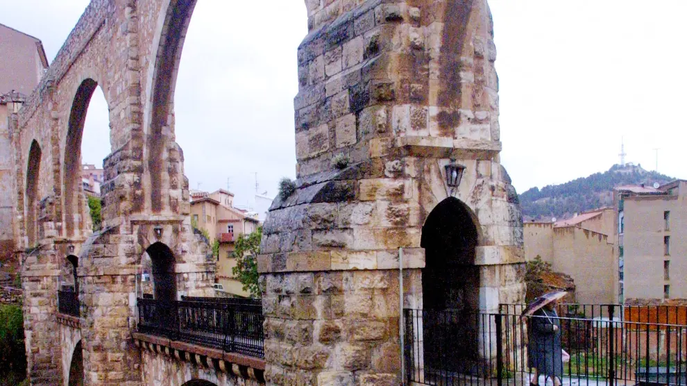 Imagen del acueducto de Teruel.