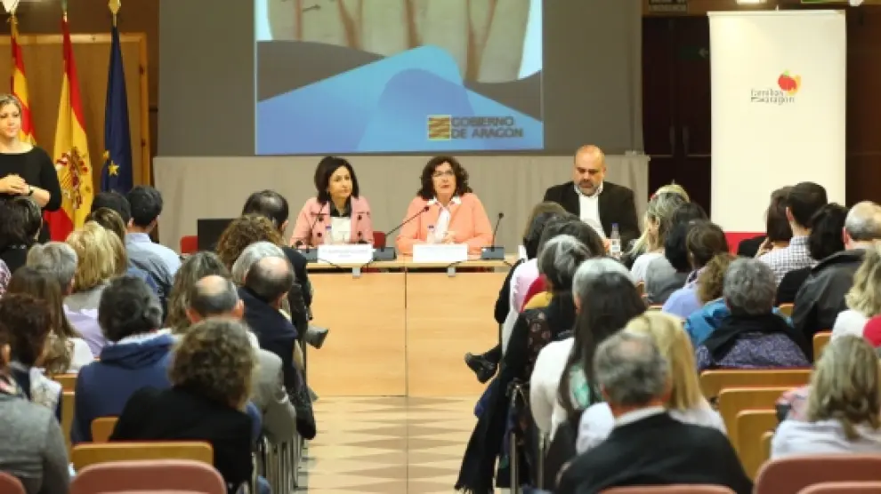 María Victoria Broto inauguró la jornada Familias y Sociedades Inclusivas