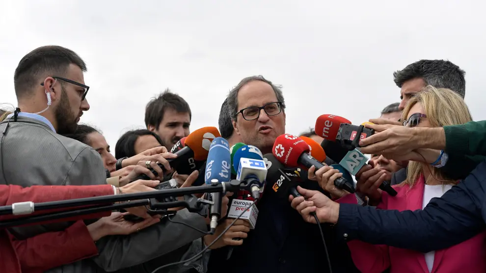 El presidente catalán, Quim Torra, en declaraciones a los medios este lunes, tras visitar la prisión de Estremera.