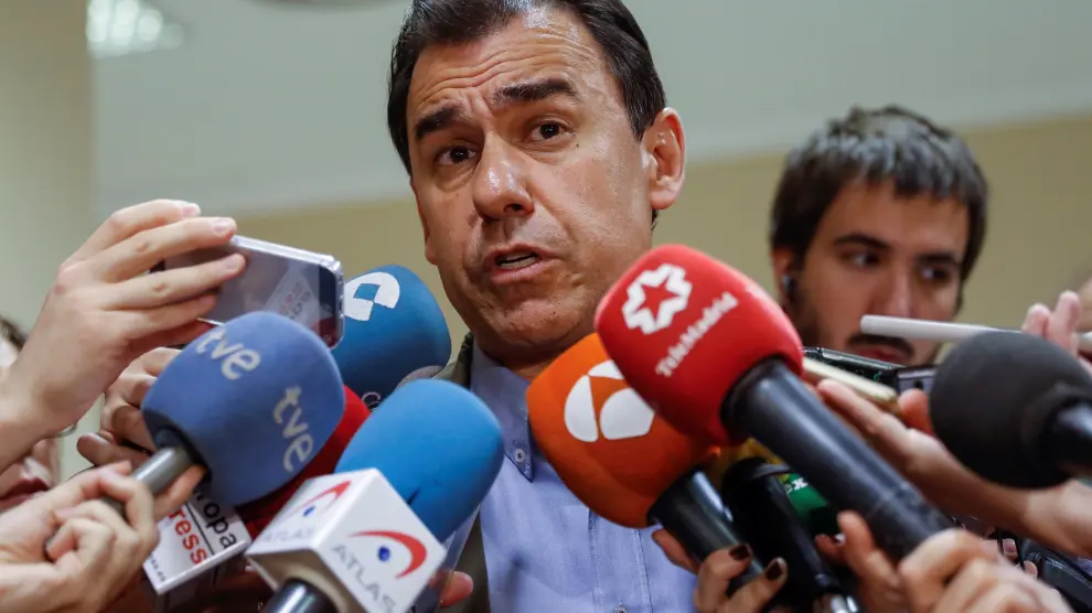 El coordinado general del PP, Fenando Martínez-Maíllo, en declaraciones a los medios tras conocerse la sentencia de la Audiencia Nacional correrpondiente a la macrocausa de Gürtel.