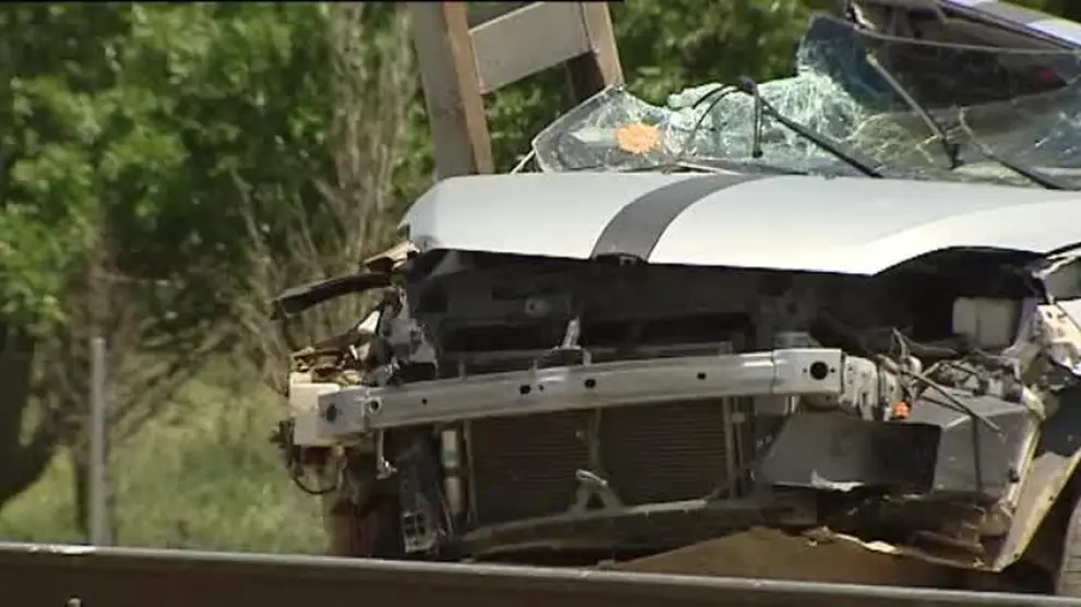 Mueren tres personas al ser arrolladas en su coche por un tren en Guadalajara