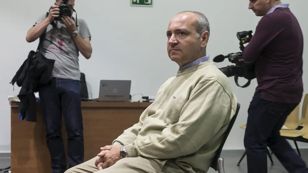 Javier Valenzuela Recio, en el banquillo de los acusados de la Audiencia de Zaragoza.