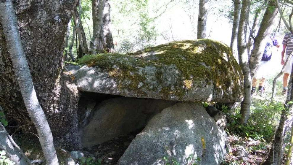 El dolmen de Ramastué busca protección