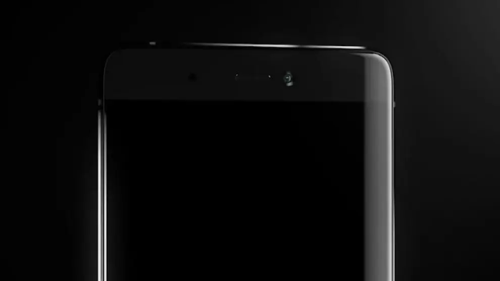 Xiaomi presenta su buque insignia, el Mi 8 con 'notch'