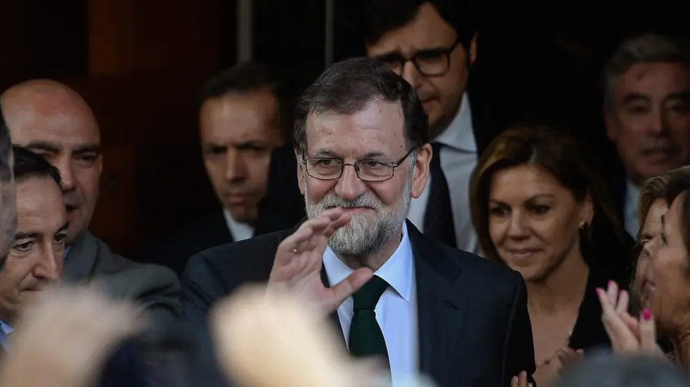 Rajoy, a su salida del Congreso este viernes.