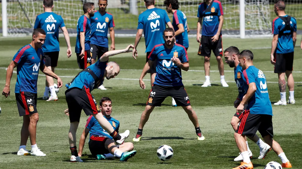 La selección española, durante el entrenamiento de este martes en Krasnodar.