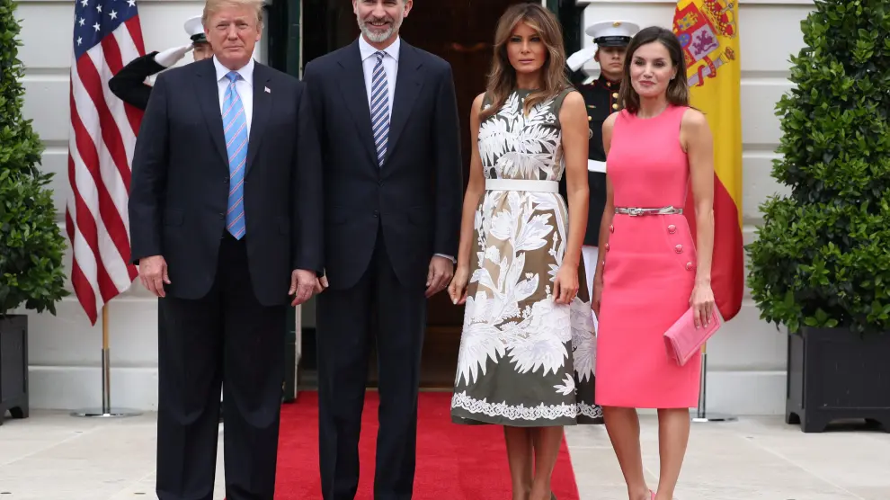 Don Felipe y doña Letizia, acompañados por Donald y Melania Trump.