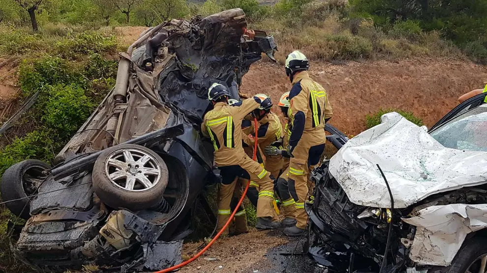 Dos fallecidos en un accidente entre El Frasno y Sabiñán