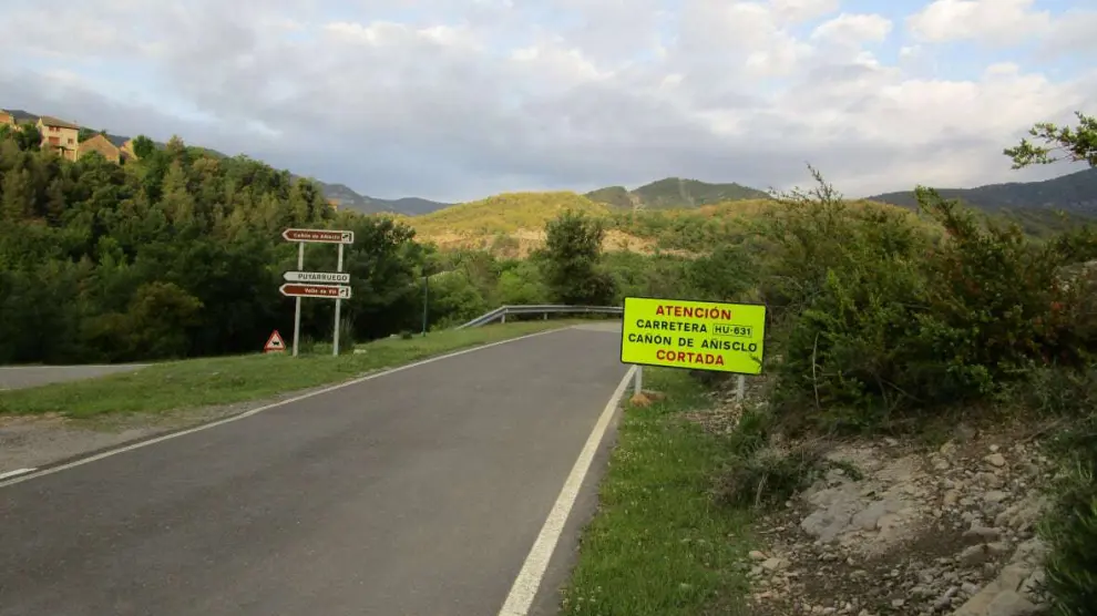 El acceso a la carretera del cañón de Añisclo permanece cortado desde abril de 2017.