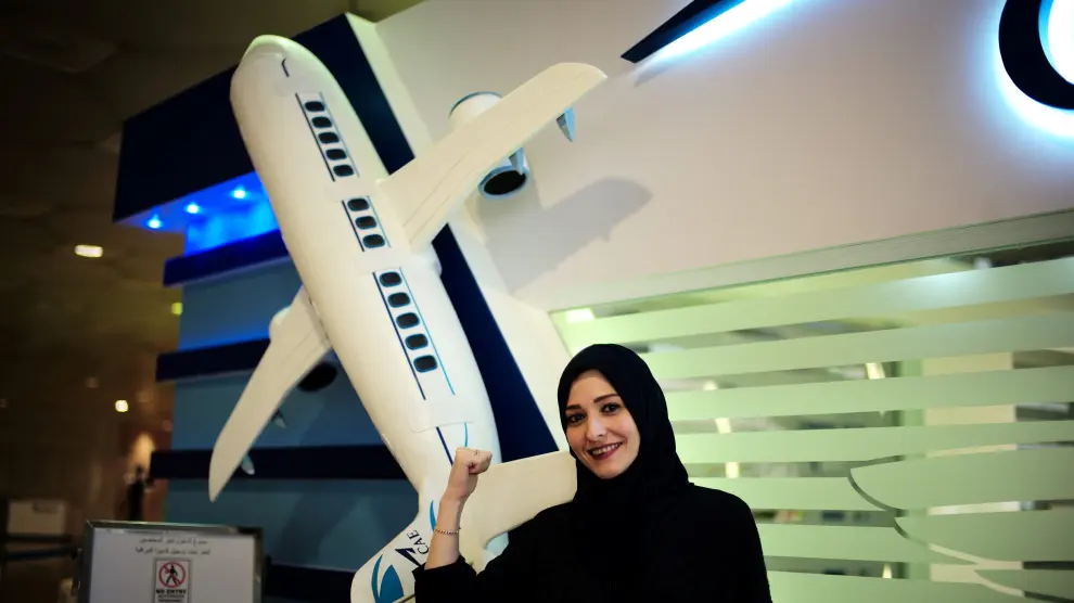 Dalia Yashar, una de las primeras estudiantes de la escuela para convertirse en piloto comercial