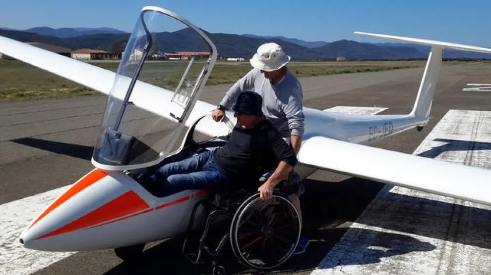 En el aeródromo de Santa Cilia también se ofrecen vuelos adaptados a personas con movilidad reducida.