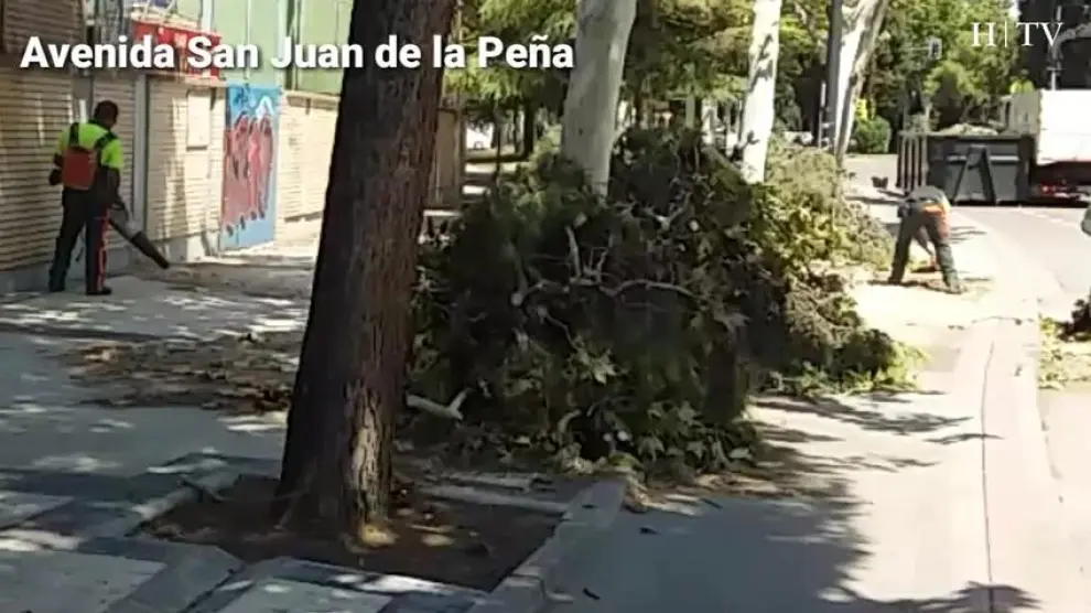 El día de después de algunas calles de Zaragoza tras la tormenta