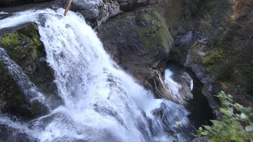 Una cascada en el valle de Ordesa.