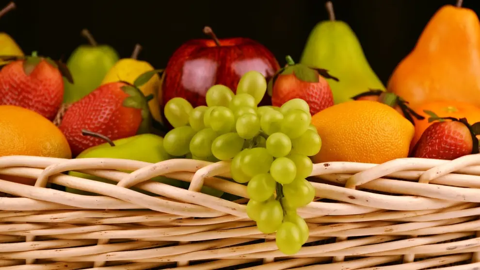 UAGA ha instado a las administraciones a defender el modelo actual de producción de fruta.