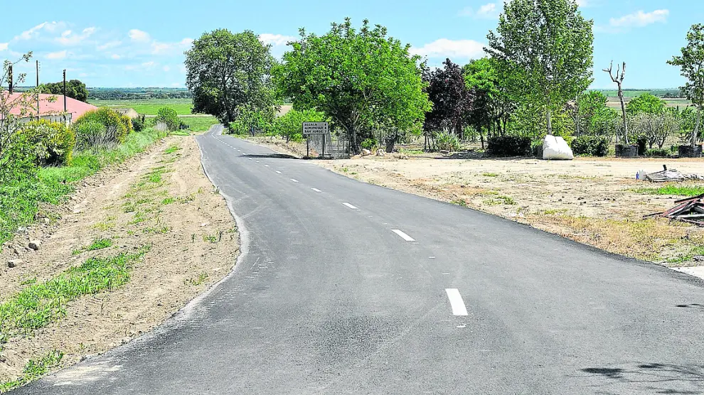 La Diputación ha invertido 258.000 euros en la mejora integral de la carretera de Valsalada.