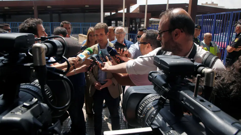 El líder del PP, Pablo Casado, durante su visita a Melilla.