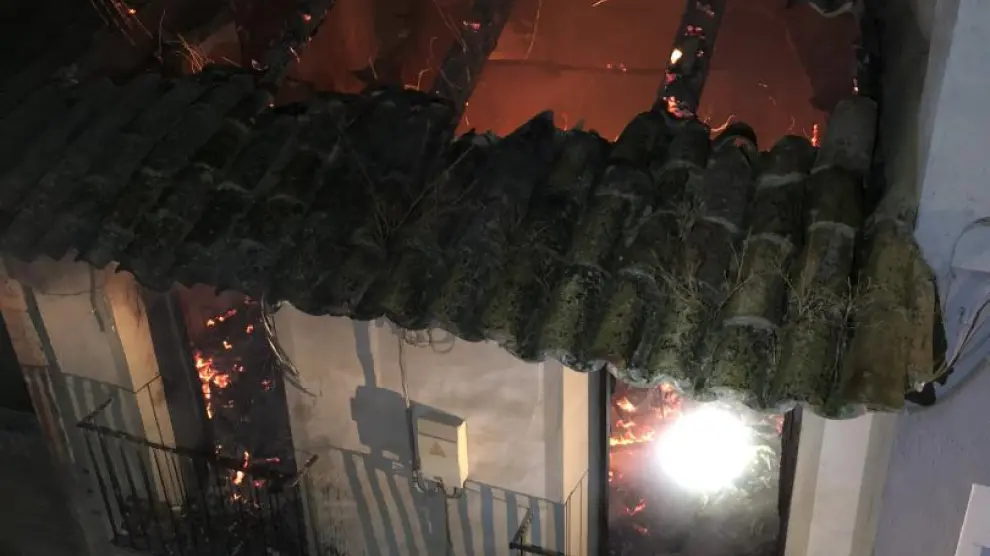 Incendio en una vivienda abandonada de Almudévar