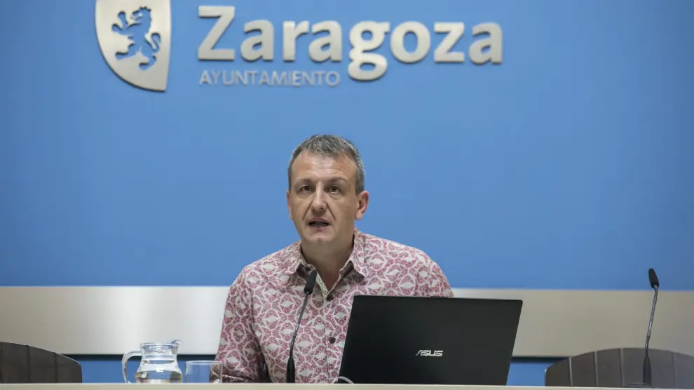 El concejal de Cultura, Fernando Rivarés, ha presentado este viernes su propuesta de ordenanzas fiscales