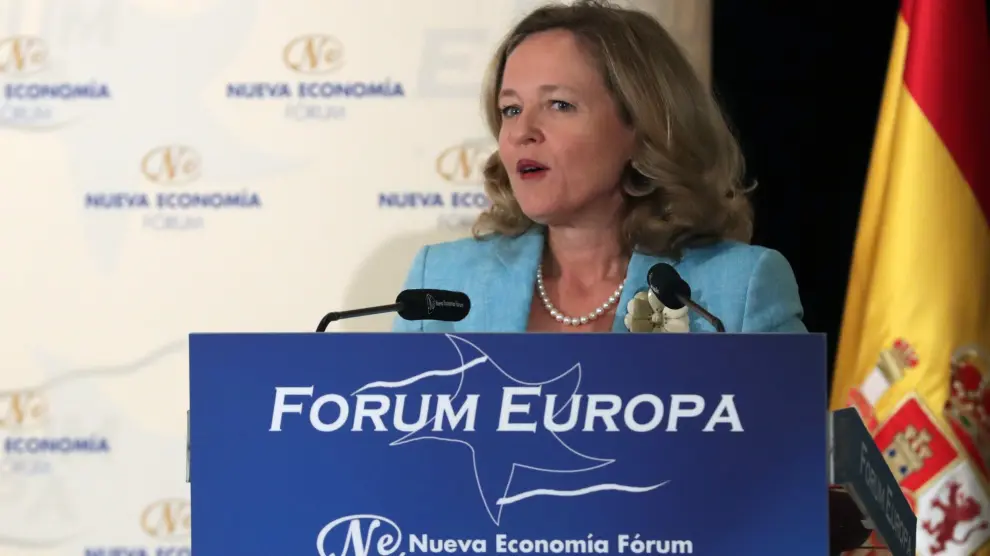La ministra de Economía, Nadia Calviño, durante su intervención en un acto de Fórum Europa.