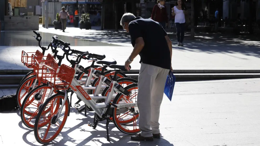 Las nuevas bicicletas de Mobike ya pueden utilizarse en Zaragoza
