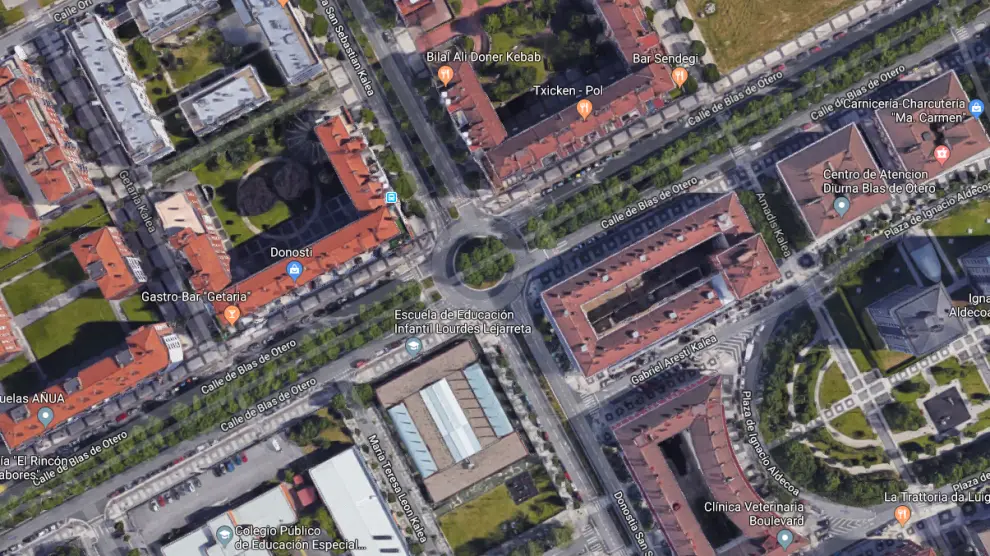 Confluencia entre las calles de Blas de Otero y de San Sebastián, donde ocurrió el atropello.