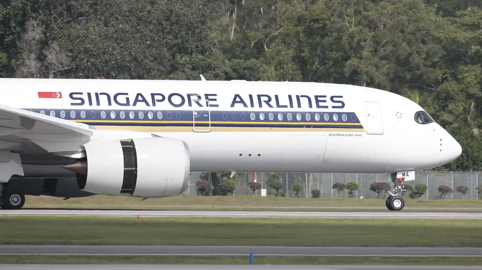 Singapore Airlines inicia vuelos de larga distancia entre Singapur y Nueva York.