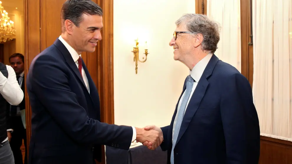 El presidente de Gobierno, Pedro Sánchez, y Bill Gates.