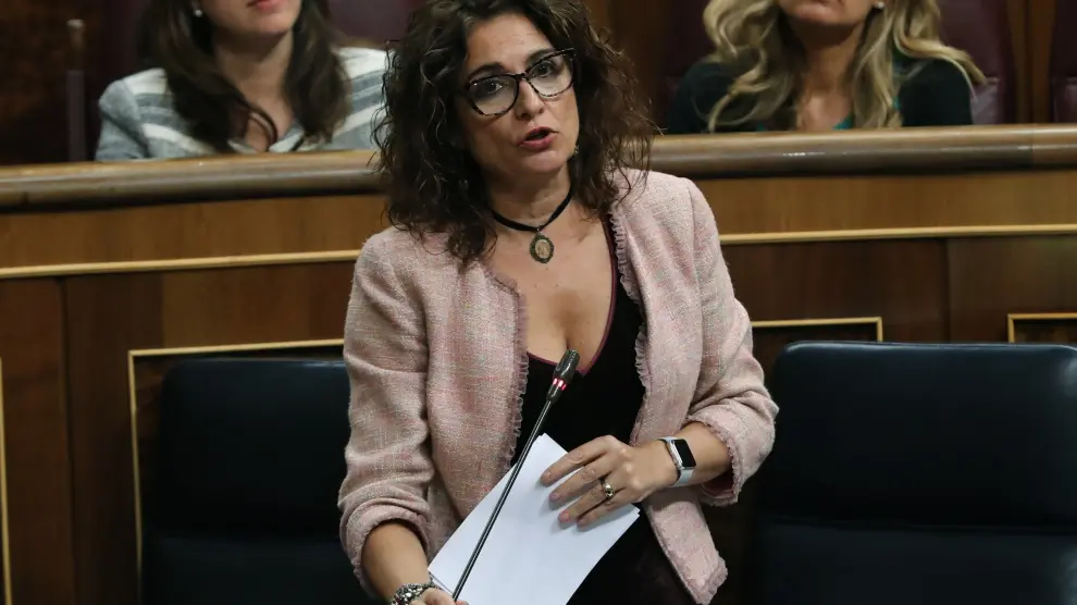 La ministra María Jesús Montero en el Congreso