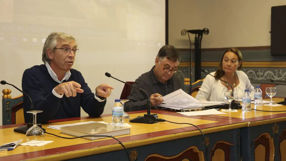 Antonio Jiménez, Gervasio Sánchez y Sandra Balsells, durante el Serminario de Fotografía y Periodismo.