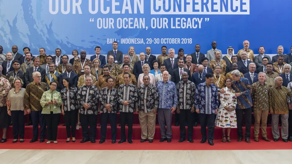 Cumbre en Bali 'Nuestros océanos' en la que se ha firmado el acuerdo para reducir el plástico