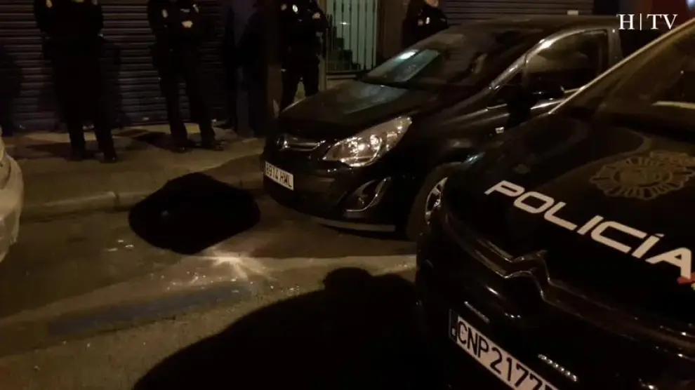 La Policía registra el piso donde vivió en Zaragoza el Rey del cachopo