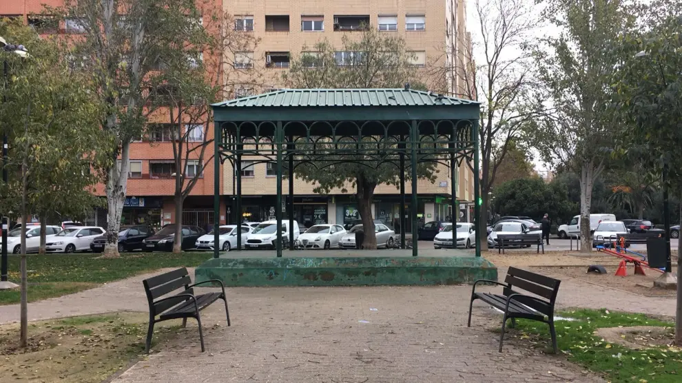 Estado de la plaza Reina Sofía, en San José