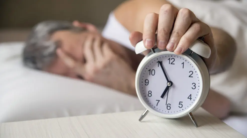 Las preferencias de las personas por levantarse temprano y acostarse tarde cambian en diferentes puntos del ciclo de la vida.