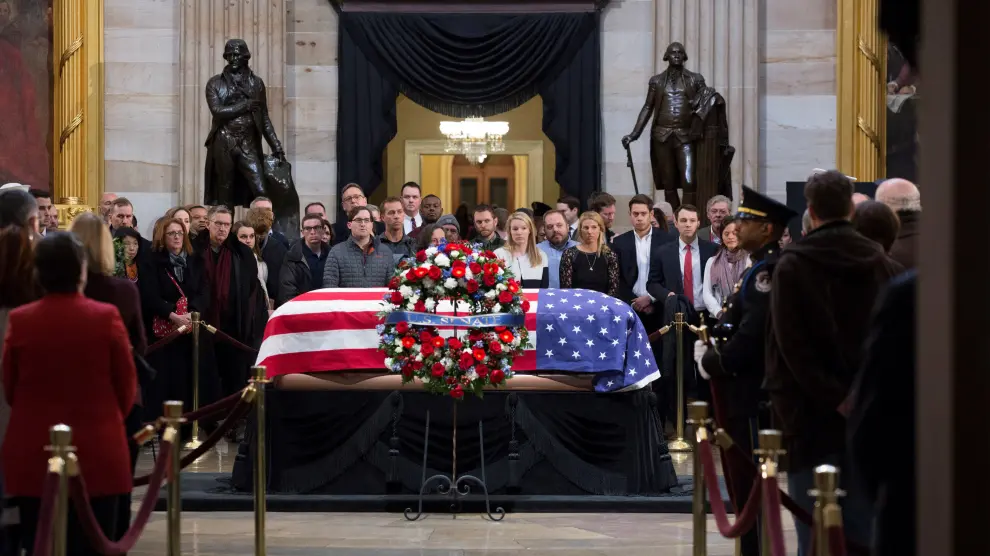 Funeral de George H. W. Bush en el capitolio de Estados Unidos.