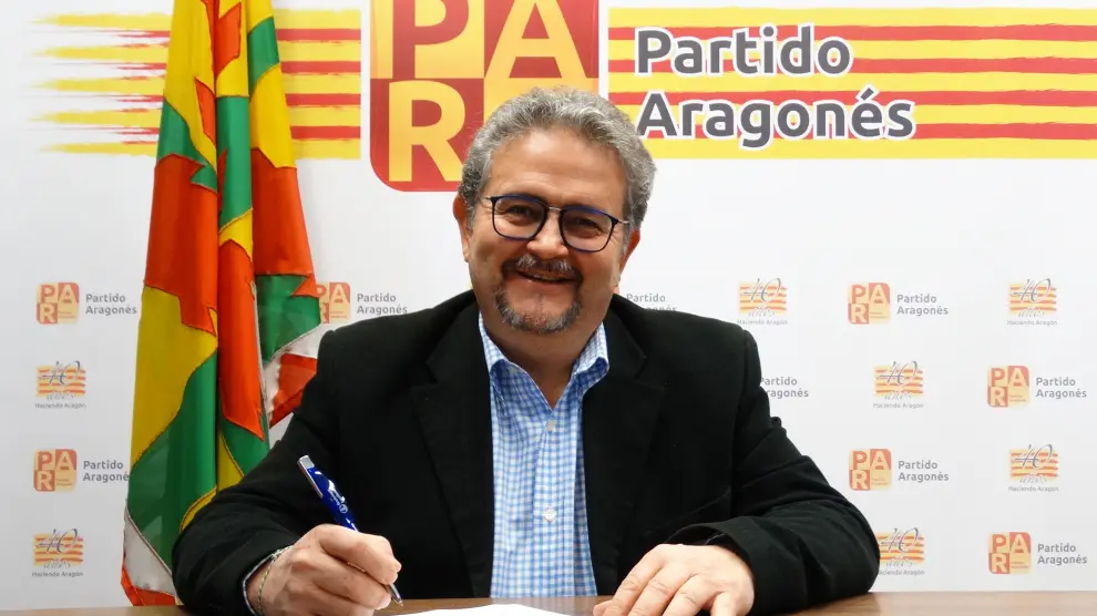 Fernando Carrera, candidato del PAR a la alcaldía de Huesca.