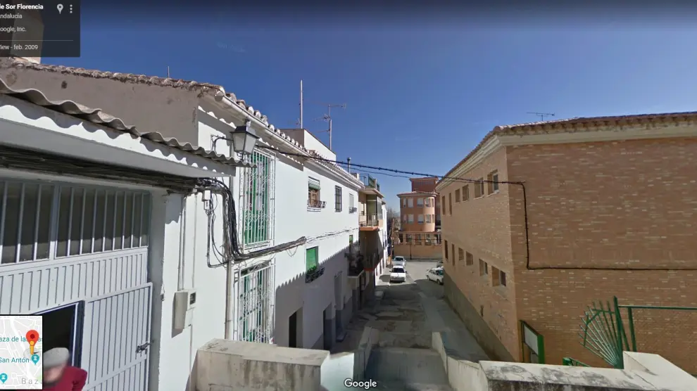 Una imagen de la calle de Sor Florencia, en Baza (Granada), donde ha fallecido este sábado una persona en el interior de su vivienda.