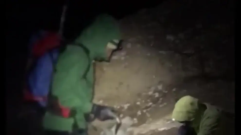 Dos personas desorientadas son rescatadas en el Pico Taillón