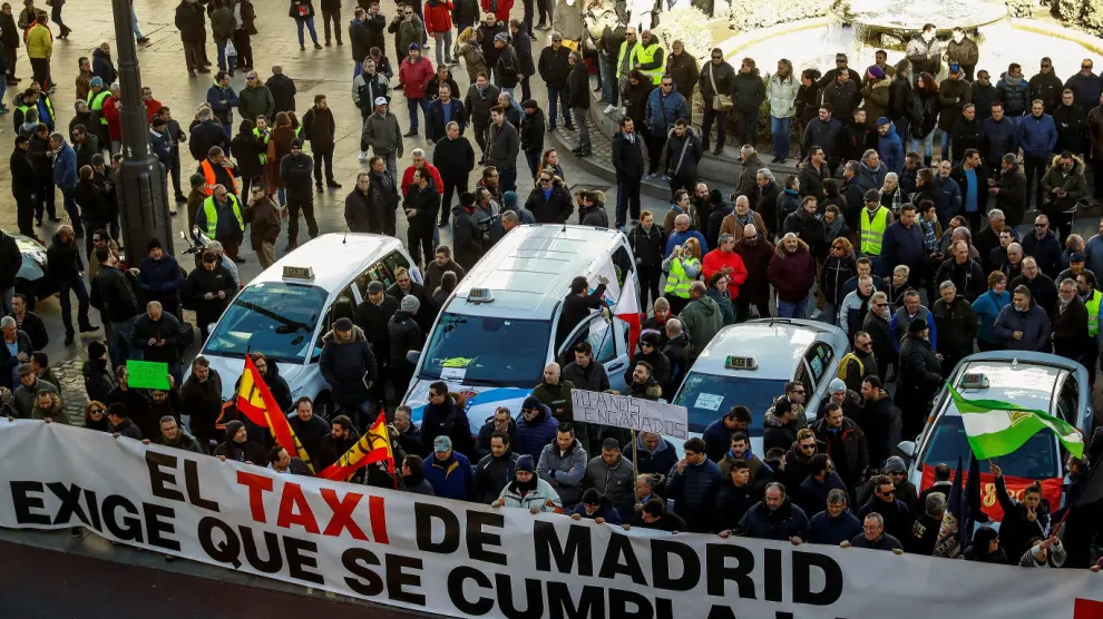 Huelga de taxis en Barcelona y Madrid