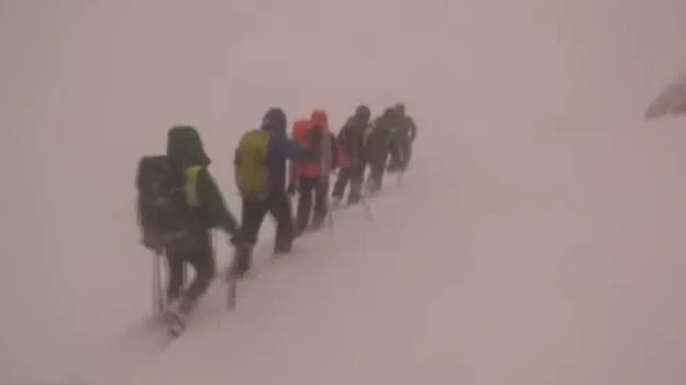 Rescatados dos montañeros tras perderse en el Pirineo