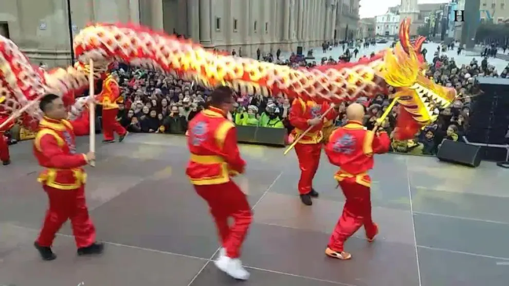 Zaragoza celebra por primera vez el Año Nuevo Chino