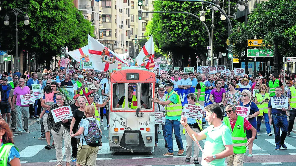 Manifestación en Valencia el pasado octubre para reclamar el corredor Cantábrico-Mediterrráneo.