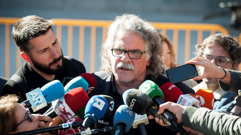 Joan Tardà atiende a los medios tras su comparecencia en el juicio del 'procés'