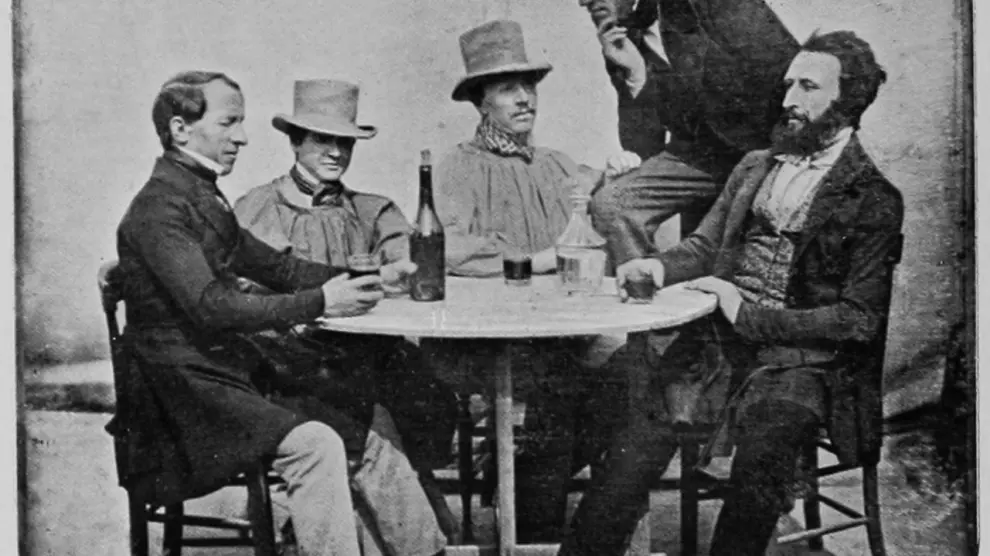 Daguerrotipo de 1844. Noel Paymal Lerebours es el primero por la izquierda