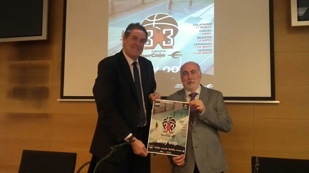 Presentación del Circuito 3x3 Ibercaja con Fernando Arcega (Ibercaja) y José María Sierra (FABaloncesto)