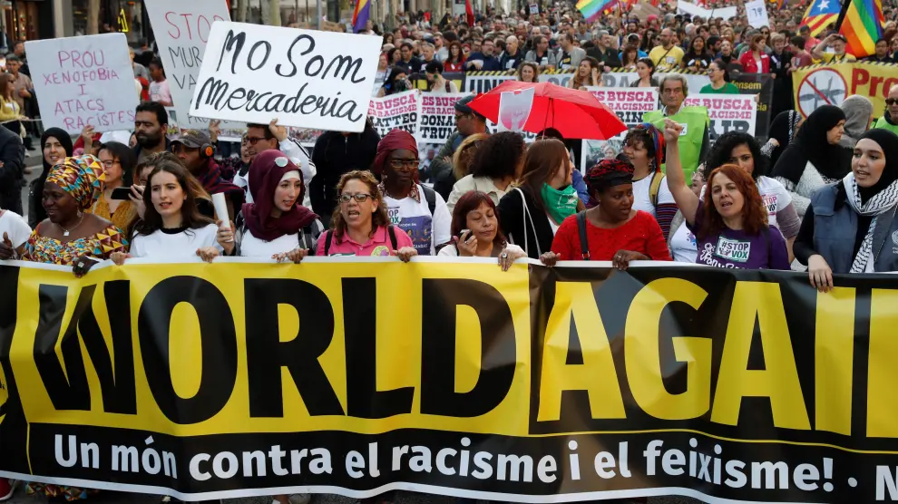 Manifestación en Barcelona contra el racismo y VOX.
