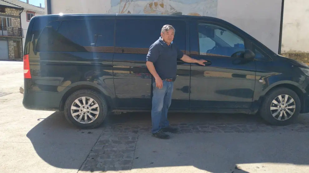 El taxista de Guadalaviar Santiago González partirá con su vehículo propio a Madrid para participar en la revuelta del 31 de marzo.