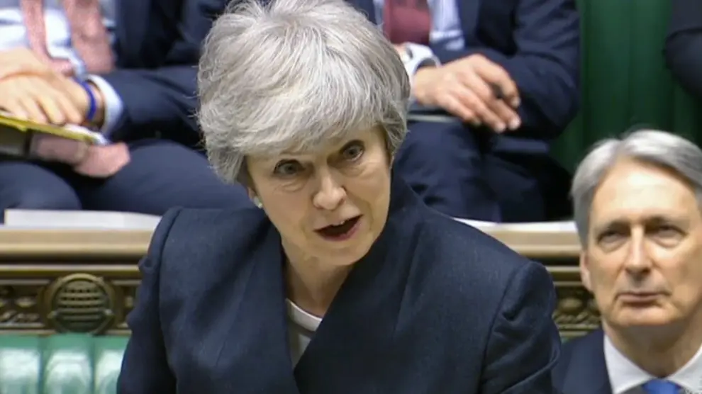 La primera ministra británica, Theresa May, este jueves en la Cámara de los Comunes.