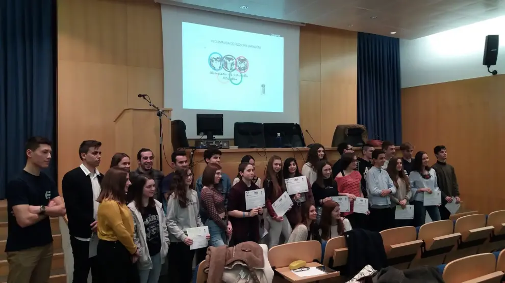 Alumnos finalistas de la VI Olimpiada de Filosofía de Aragón.